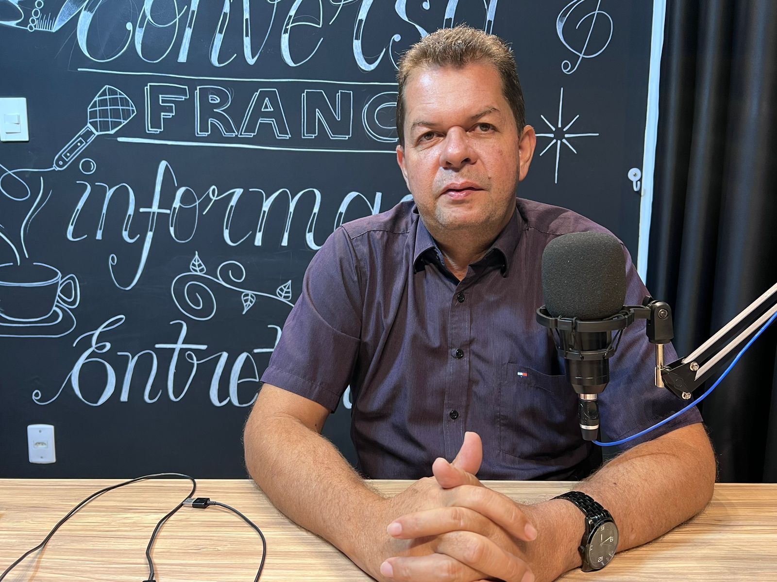 Kiefer Cavalcante anuncia aumento salarial aos servidores do Município de Feijó